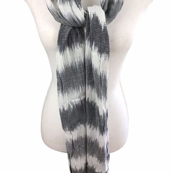Collection 18 Women’s Heather Grey White Woven Stripe Rectangle Scarf 12x96 - Picture 10 of 16